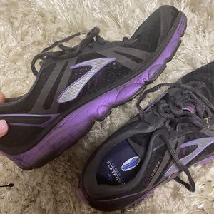 Brooks pure cadence women’s shoes